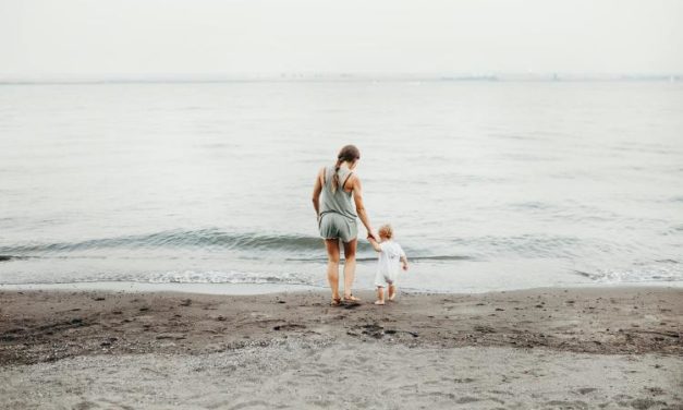 Not Every Mama Feels Born to Mom